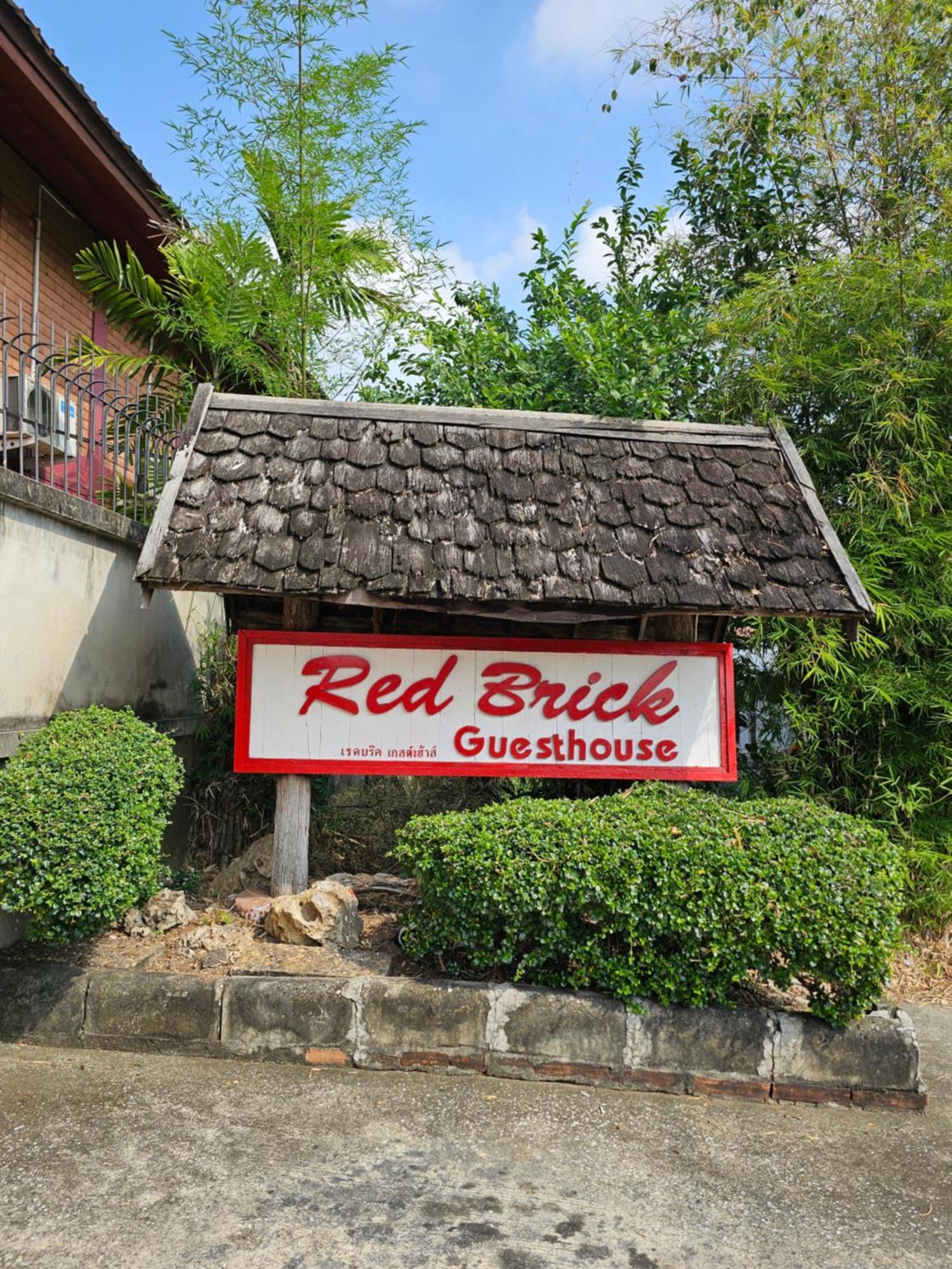 Red Brick Vandrehjem Chiang Mai Eksteriør billede
