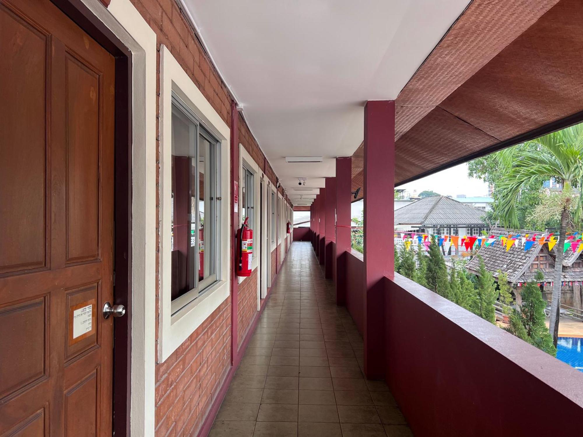 Red Brick Vandrehjem Chiang Mai Eksteriør billede